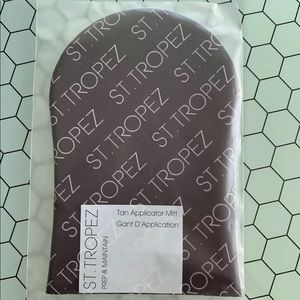St. Tropez self-tanning applicator mitt ☀️☀️☀️